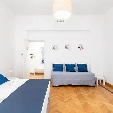 Hostly - Michelangelo Midtown-center Of * Rzym