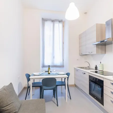Apartament Hostly - Michelangelo Midtown-center Of