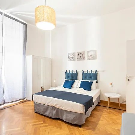 Apartament Hostly - Michelangelo Midtown-center Of