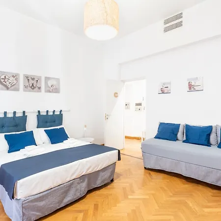 Hostly - Michelangelo Midtown-center Of Apartament Rzym